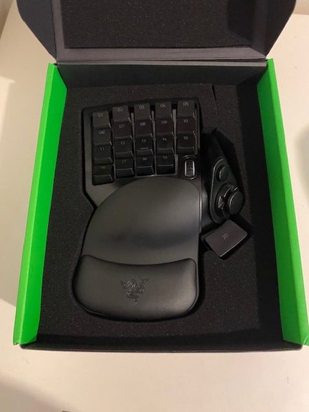 Razer Tartarus V2 Mecha-Membrane Gaming Keypad Carousel 2