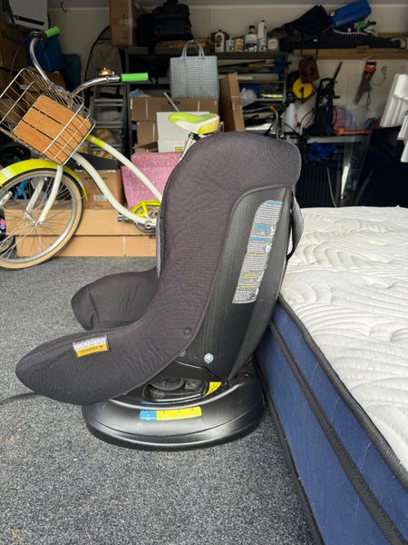 Carseat Carousel 2