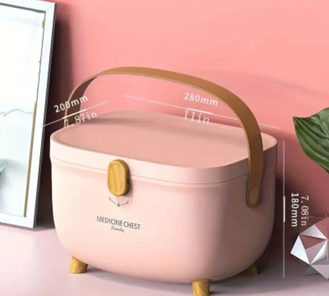 MULTI-LAYERED MEDICINE STORAGE BOX Carousel 1