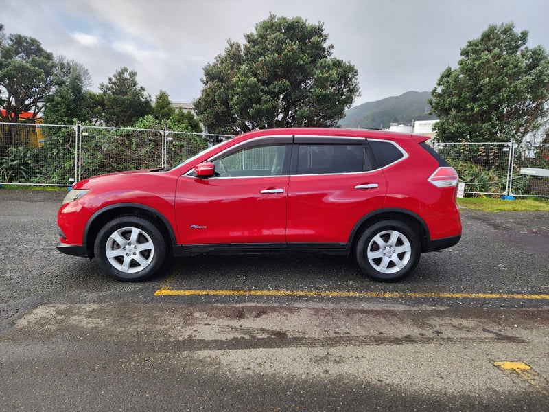 2015 Nissan X-Trail Hybrid63613213795585114