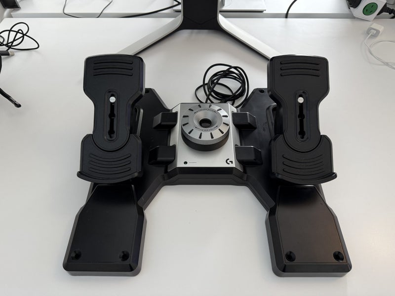 Logitech Pro Flight Rudder Pedals – near-new condition Carousel 2
