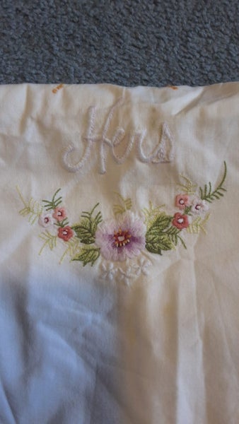 2 LAWN EMBROIDRED PILLOW CASES(NOT MATCHING) Carousel 3