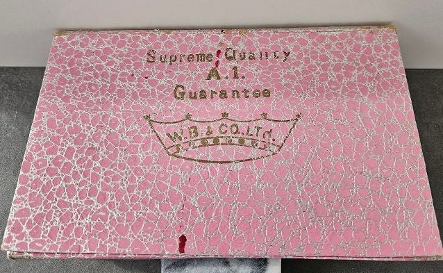 Vintage Supreme Quality A.1. Guarantee W.B. & Co. Ltd Set of 6 Steak Knives. Carousel 4