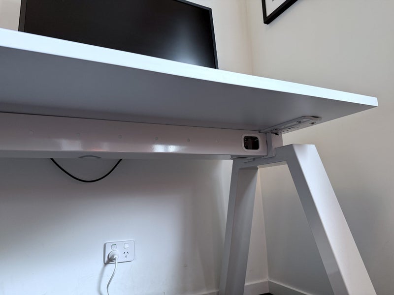 Quality Office Desk Carousel 3