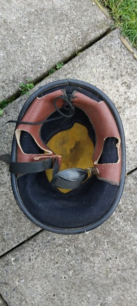 Very old Equestrian Helmet- measurements in pic Carousel 11