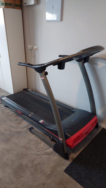 ProRunner 46 XT Treadmill.63616525841666110