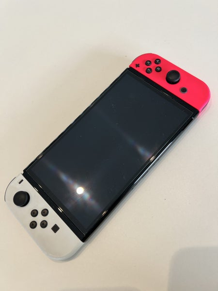 Switch OLED Carousel 1