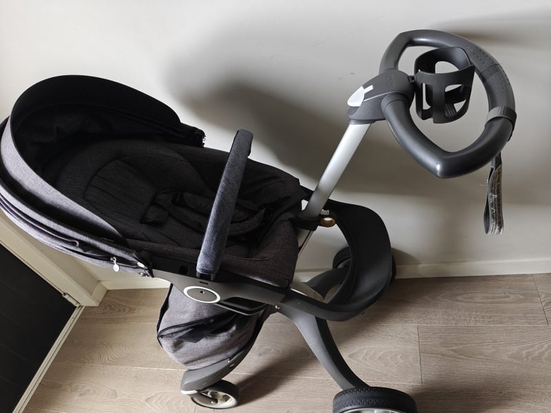 Stokke Xplory V5 Stroller – Grey Fabric Carousel 4