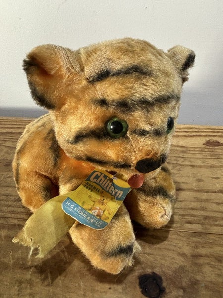 Vintage tiger soft toy plush Chittern Hugmee toys England Carousel 1