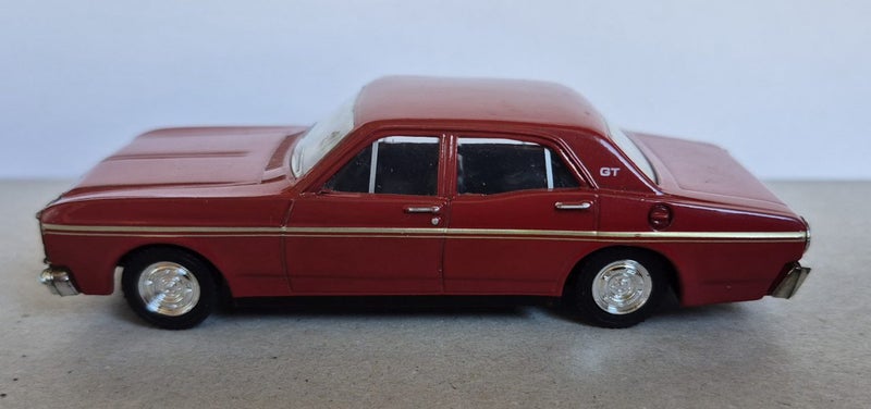 Falcon GT Diecast Carousel 1