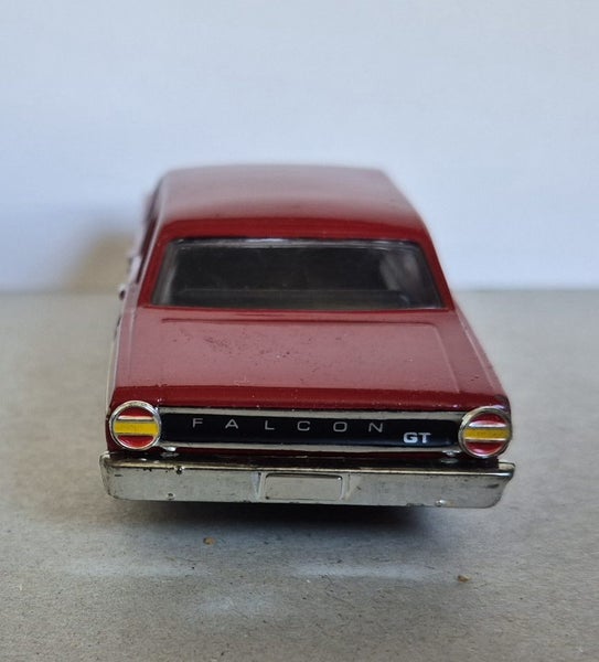 Falcon GT Diecast Carousel 5