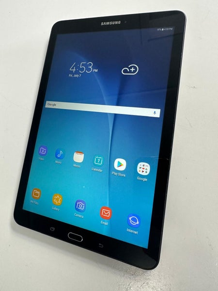 Samsung Galaxy Tab E 9.6" 2015 16GB Black Wifi - Cheap! Carousel 1