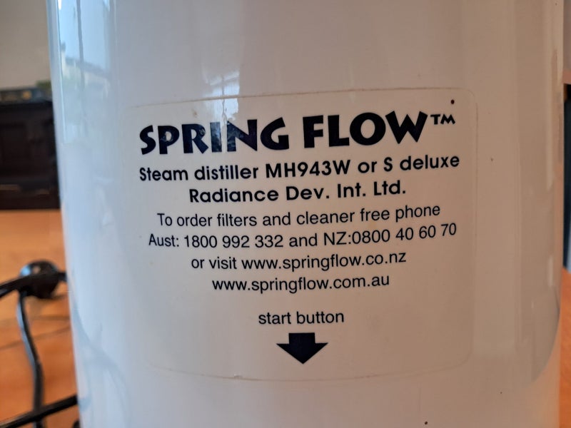 Spring Flow Distiller Second Hand White enamel exterior, stainless steel inside Carousel 3