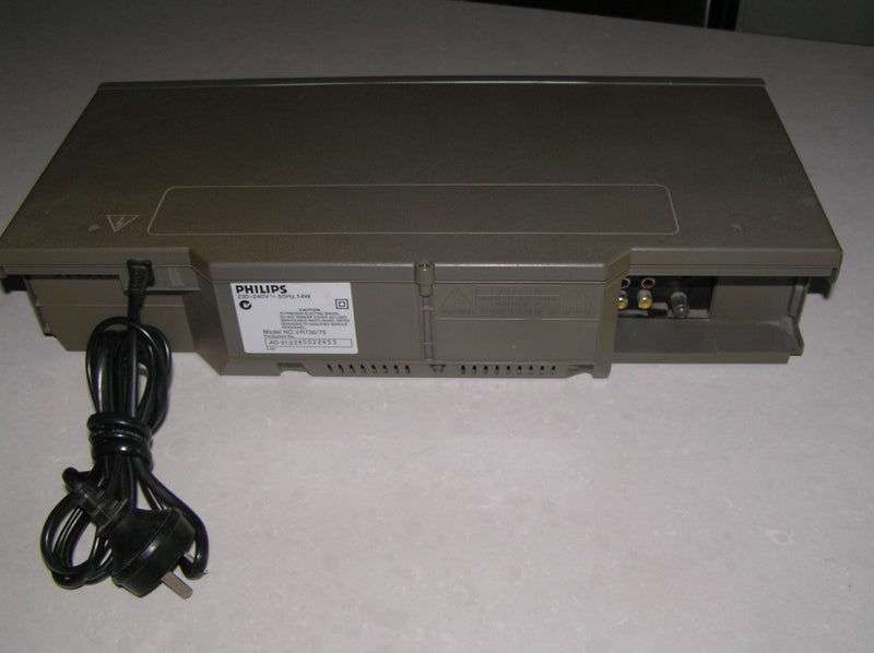 PHILIPS HI FI VCR Carousel 2