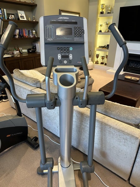Life Fitness Cross Trainer63616529923203112