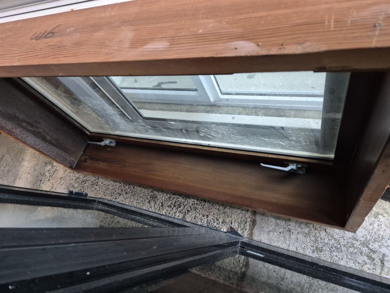 700 x 1350 Cedar & Aluminium window #2044i Carousel 2