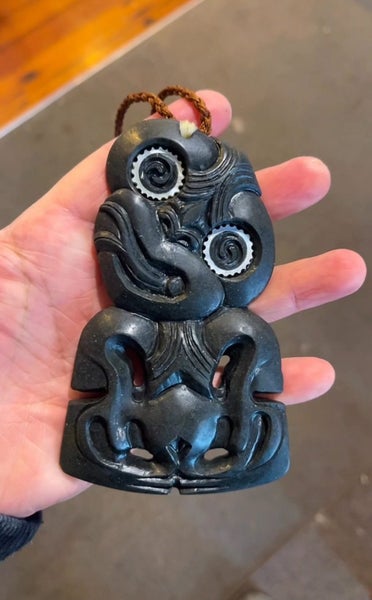 XL Hei tiki - Onewa Carousel 1