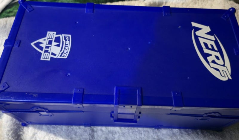 NERF AMMO BOX AND LOTS OF SOFT BULLETS + AMMO CLIPS Carousel 2