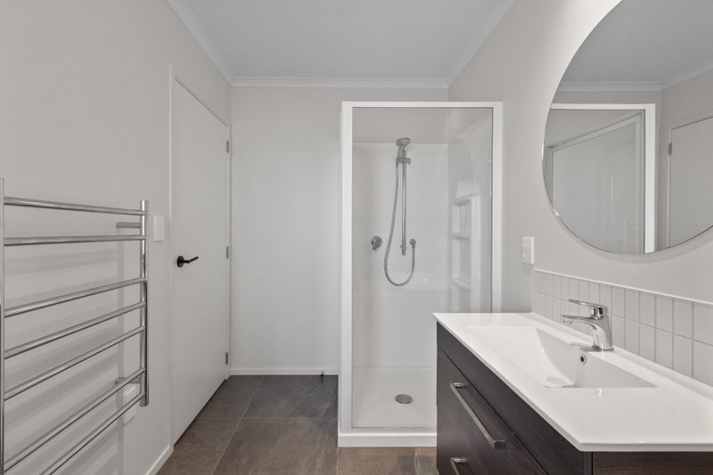 Temple View, 3 bedrooms64273712881281113