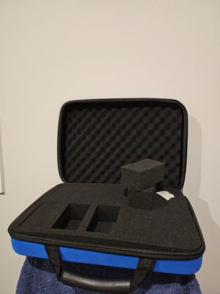 AMAZING CARD HOLDER/CARRY CASE Carousel 2