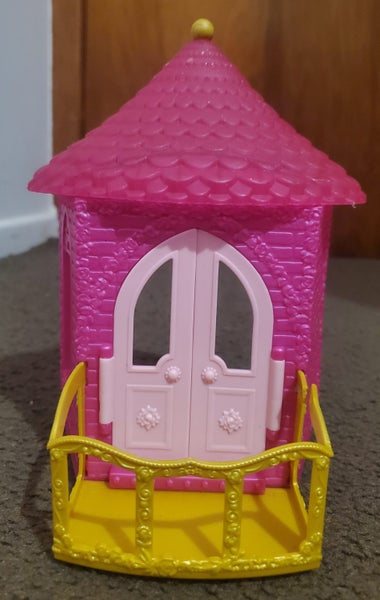 Disney princess- Belle, Original click up doll castle set Carousel 2