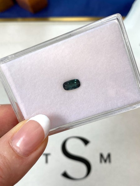 $1 RES ~ $2000 Buy Now * 0.78ct Teal Green Sapphire Carousel 5