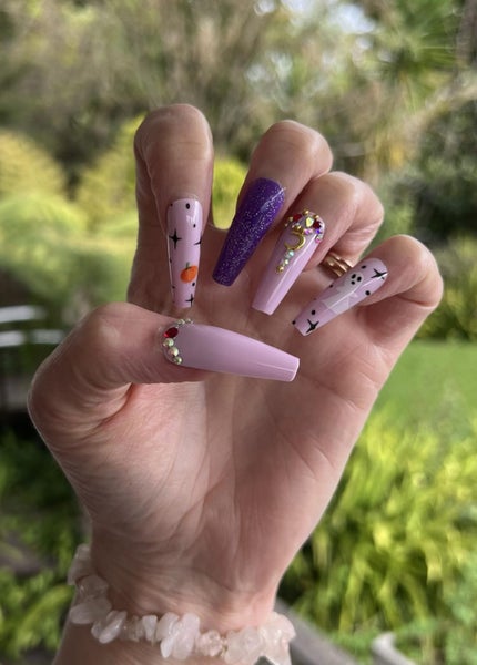 Spooky - Press on Nails 24pcs Carousel 2