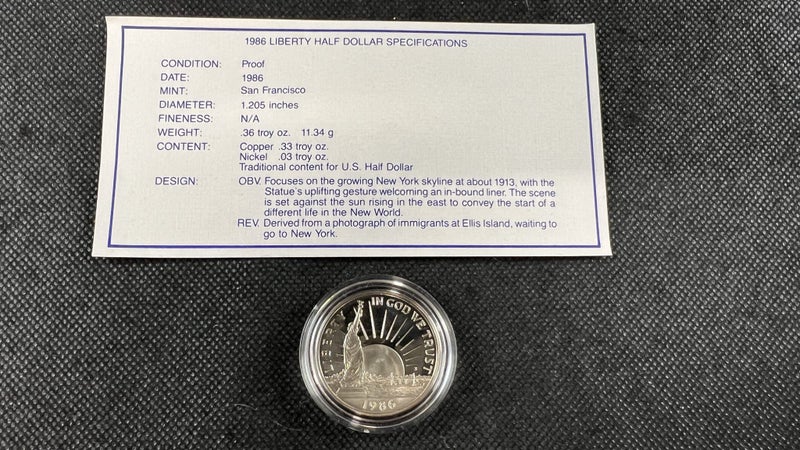 1986 US Half Dollar Proof Coin - Statue of Liberty Commemorative - Lot E790 Carousel 1
