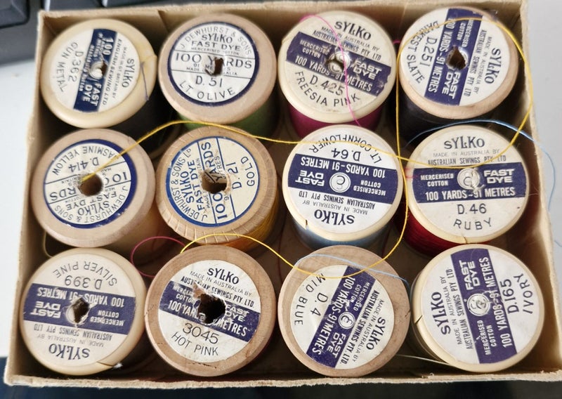 Sylko Vintage Cotton in the Original Box Carousel 4