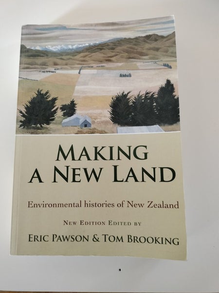 Making a New Land: Enviromental Histories of New Zealand paperback Carousel 1
