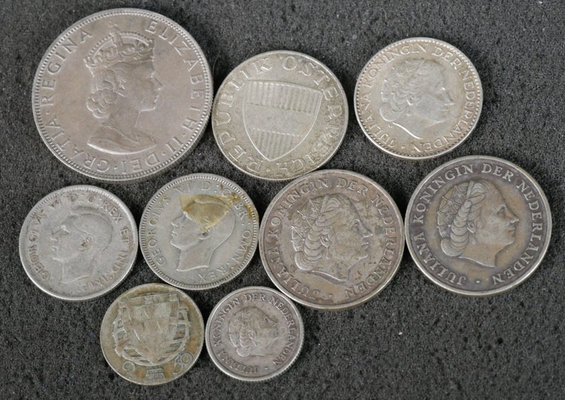 Collection of Vintage Solid Silver World Coins (Commonwealth, Canada, Europe) Carousel 2