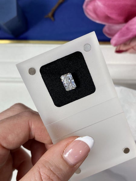 $1 RES ~ $2905 Retail * 2.00ct White Diamond Radiant Cut VS2 Carousel 1