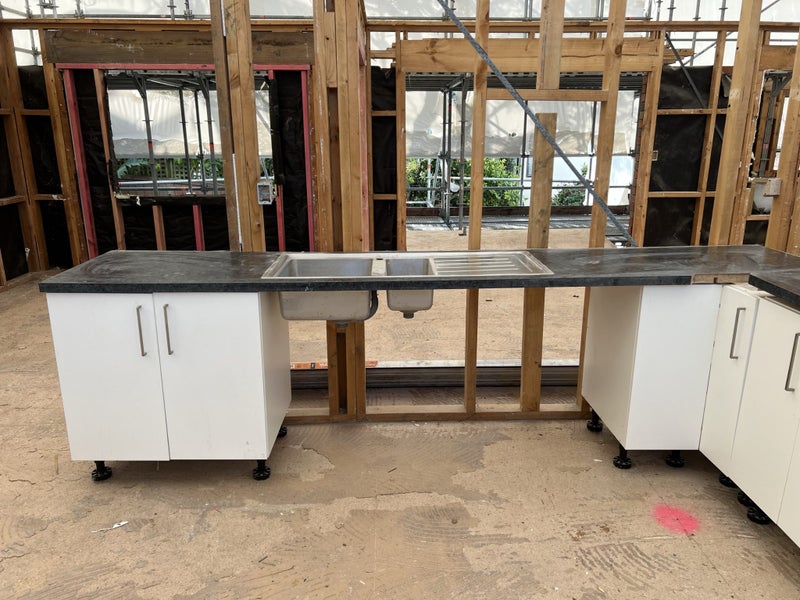 Garage kitchen unit white Carousel 2