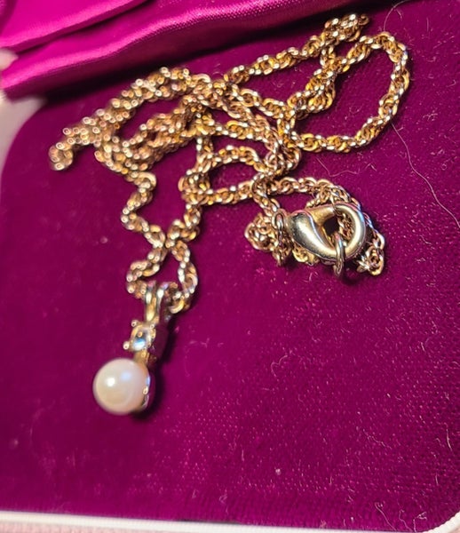 Gold Tone Necklace (Afterpay Available) Carousel 4