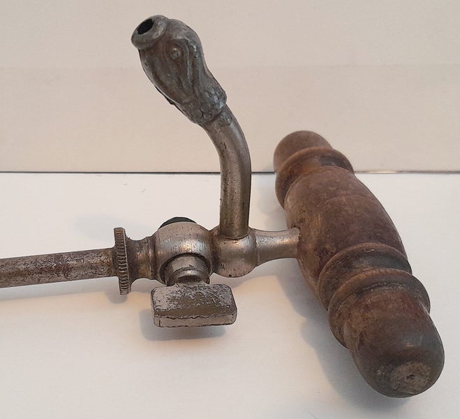 CORKSCREW CHAMPAGNE SPIGOT DISPENSING TAP C 1880 RARE. Carousel 2
