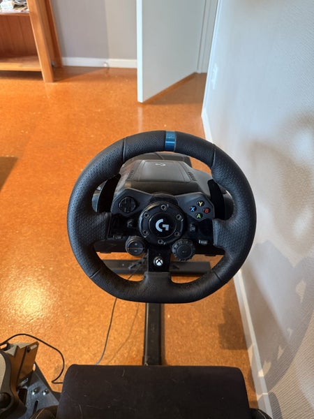 Logitech G923 w/ Shifter & Playseat Evolution Alcantara Carousel 2