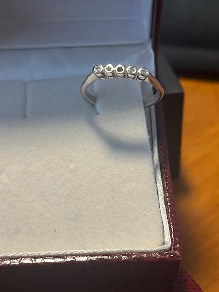 ring Carousel 1