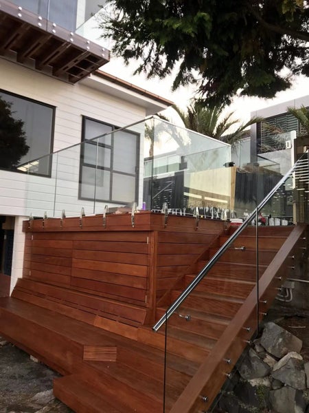 Side Clamp Glass Balustrade Carousel 2