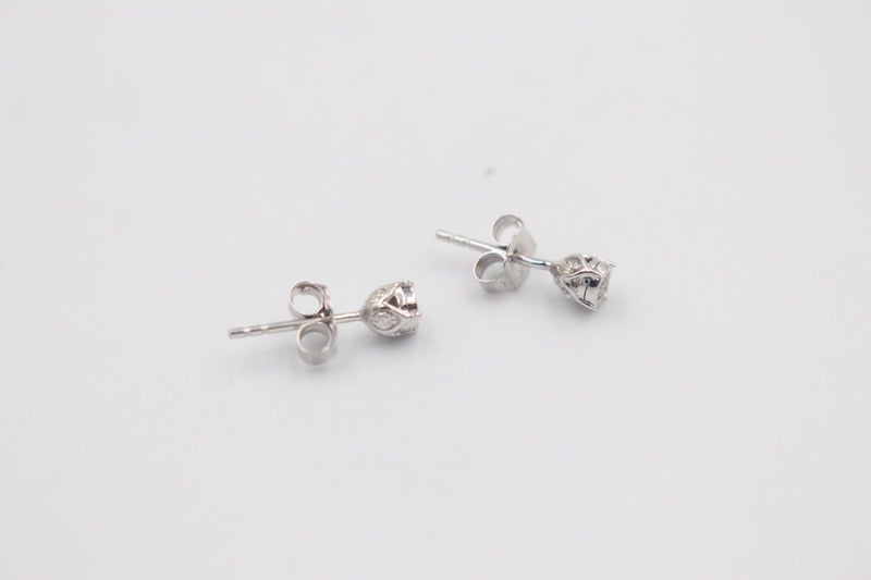 10K Gold Diamond Studs TDW 0.12 ct Carousel 6
