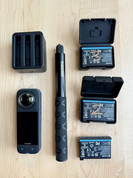Insta 360 X4 Carousel 1