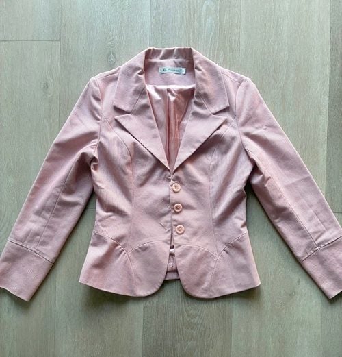 Ladies blazer suit Carousel 1