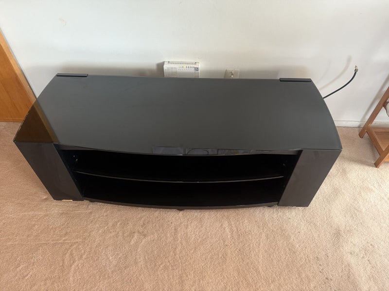 TV Cabinet Carousel 1