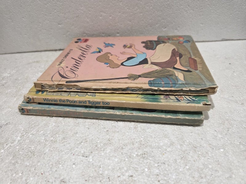 3 x Walt Disney Kids Vintage Books - Winnie the Poo - Cinderella - The Rescuers Carousel 8