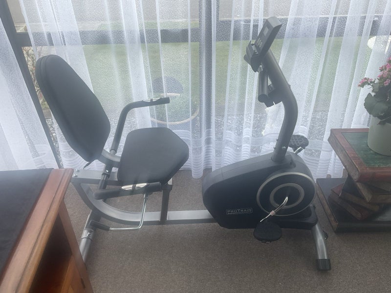 Recumbant Exercise Bike63616686740483111