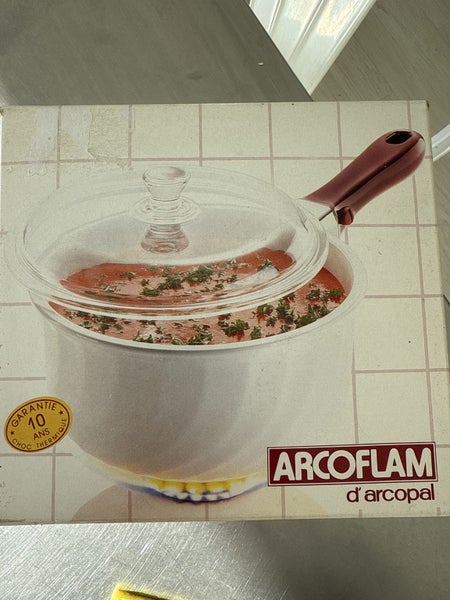 Arcoflam Saucepan with Lid as new in original box Carousel 1