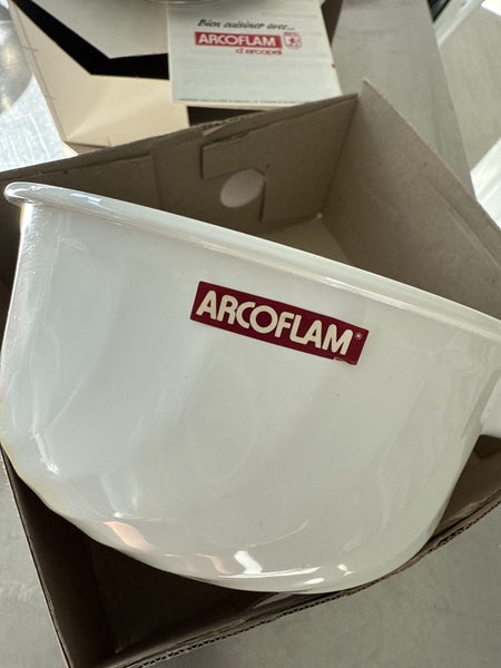 Arcoflam Saucepan with Lid as new in original box Carousel 8