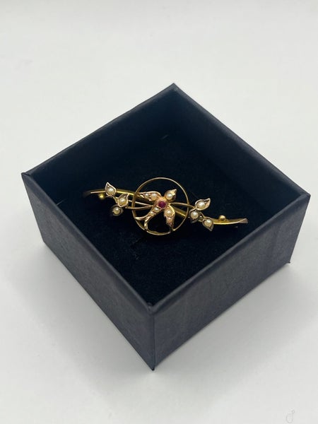 9ct Gold, Pearl and Gemstone Brooch Carousel 1