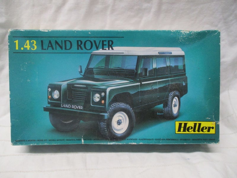 BR 9757 - Boxed Land Rover Model Car - 1:43 Model Kit - Heller Carousel 1
