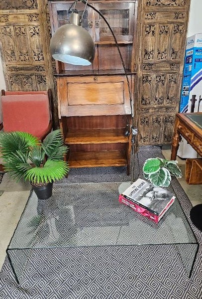 Mid-Century, Modernist, Minimalist, Rialto Curved Piano Glass Coffee Table. Carousel 1