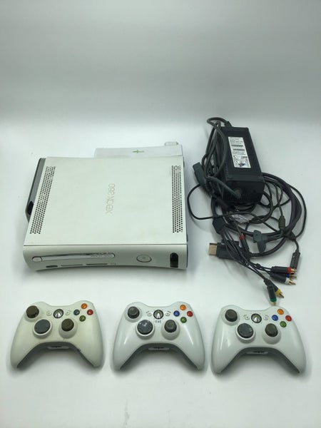 * -Xbox 360- White Xbox 360 Console w/ 3 Controllers & Cables! * Carousel 1